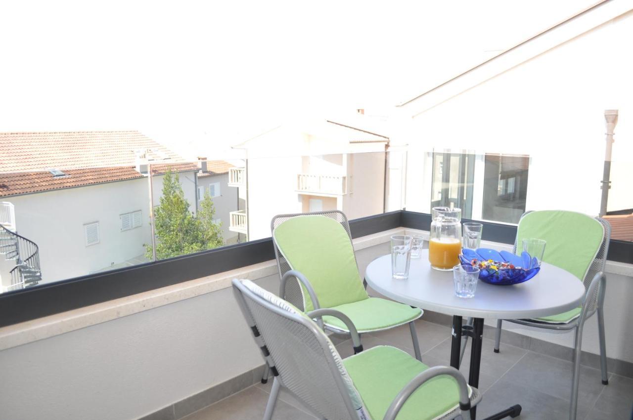 Apartman Sunnyside Makarska Esterno foto